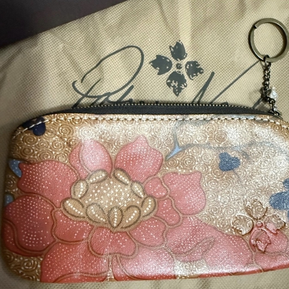 NWOT Patricia Nash Coral and Gold Floral Pouch Gorgeous - Picture 2 of 7